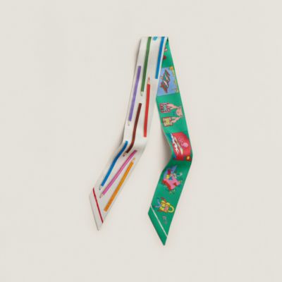 新品未使用 HERMES エルメス ツイリー さあ色鉛筆を出して！カレ・リブレ Twilly 《さあ色鉛筆を出して！/カレ・リブレ》 - レッド